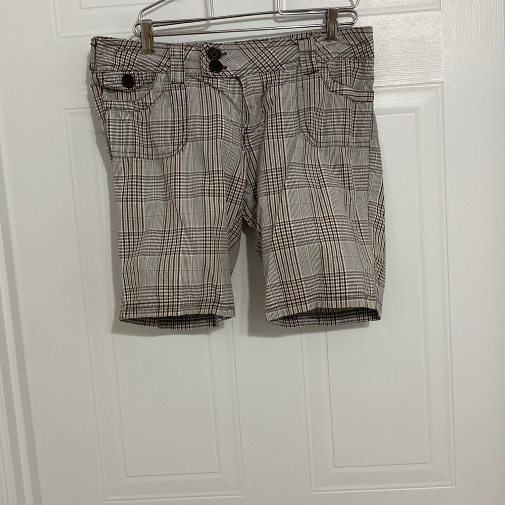 360 Surf junior Shorts Size 5 ( 143 A )